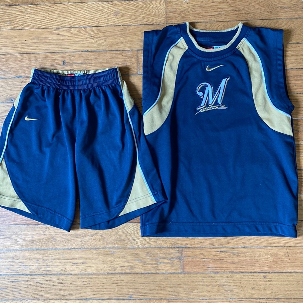 Milwaukee Brewers Nike set